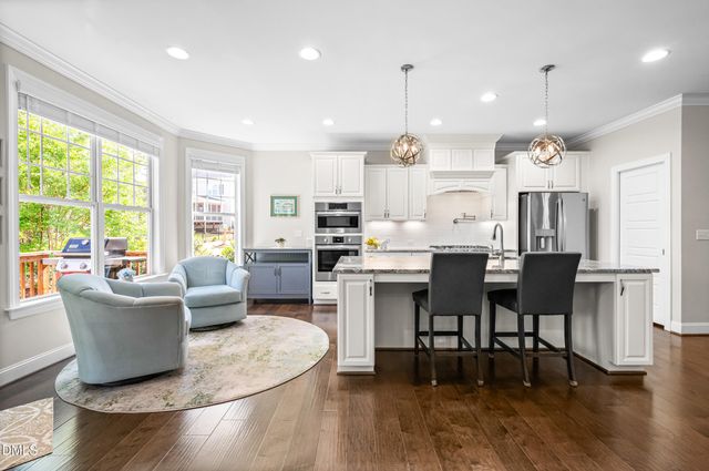 3432 S Pointe Drive, Apex, NC 27539