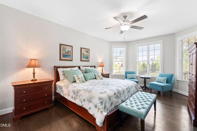 3432 S Pointe Drive, Apex, NC 27539