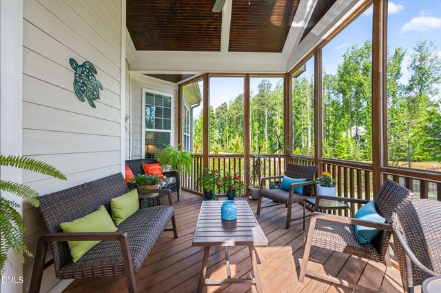 3432 S Pointe Drive, Apex, NC 27539