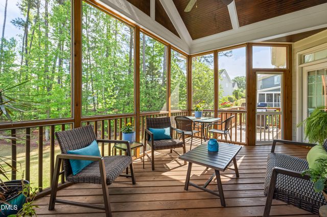 3432 S Pointe Drive, Apex, NC 27539