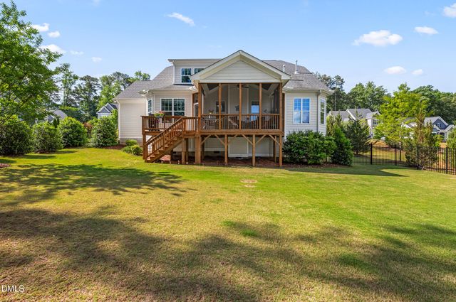 3432 S Pointe Drive, Apex, NC 27539