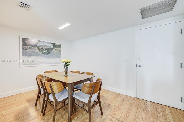 350 S Miami Avenue 2104, Miami, FL 33130