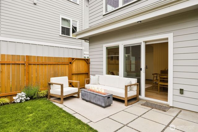 6226 7th Avenue NW, Seattle, WA 98107