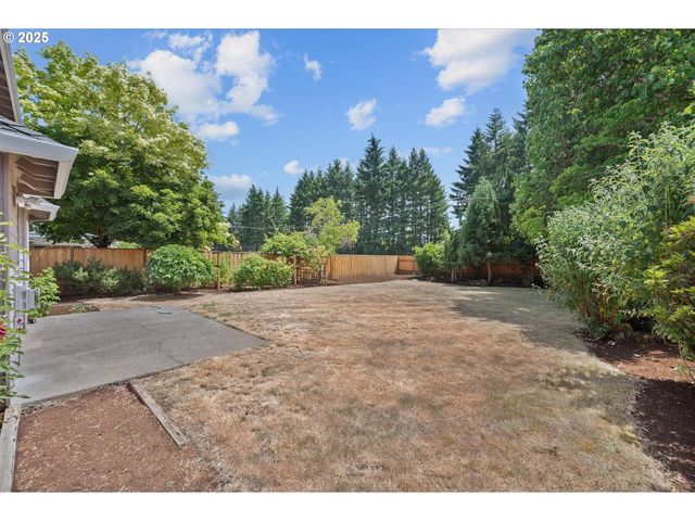 9240 Sw STONO Dr, Tualatin, OR 97062
