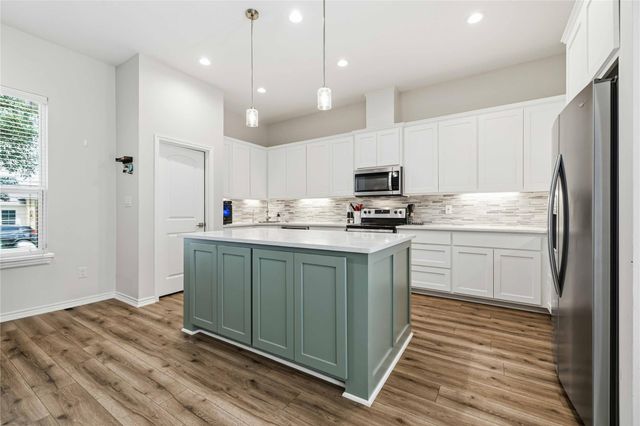 1512 Stonecrest DR, Granite Shoals, TX 78654