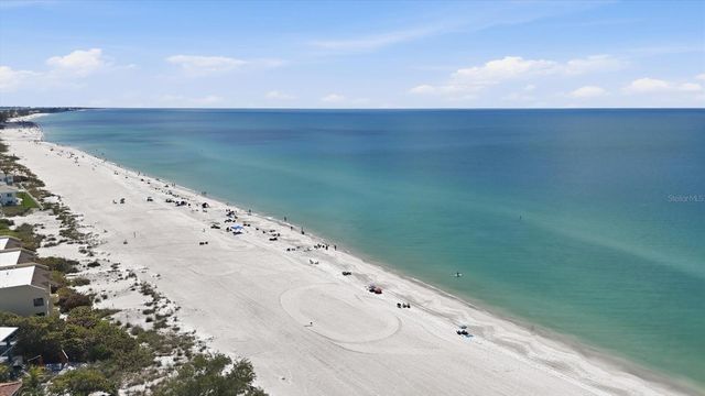 5803 DE PALMAS AVENUE, Holmes Beach, FL 34217