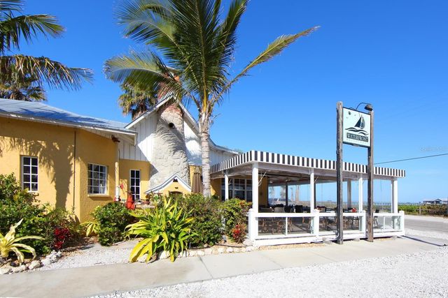 5803 DE PALMAS AVENUE, Holmes Beach, FL 34217