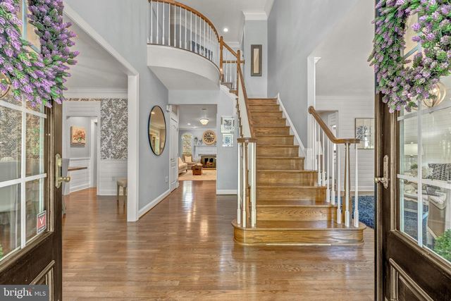 24165 SPRING MEADOW CIR, Aldie, VA 20105