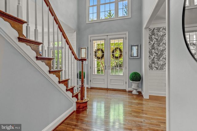 24165 SPRING MEADOW CIR, Aldie, VA 20105