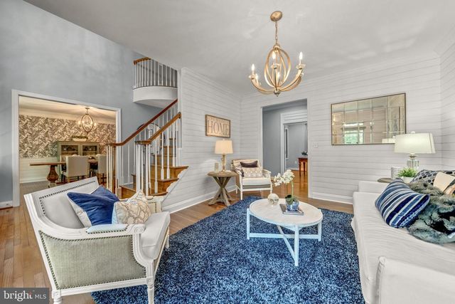 24165 SPRING MEADOW CIR, Aldie, VA 20105