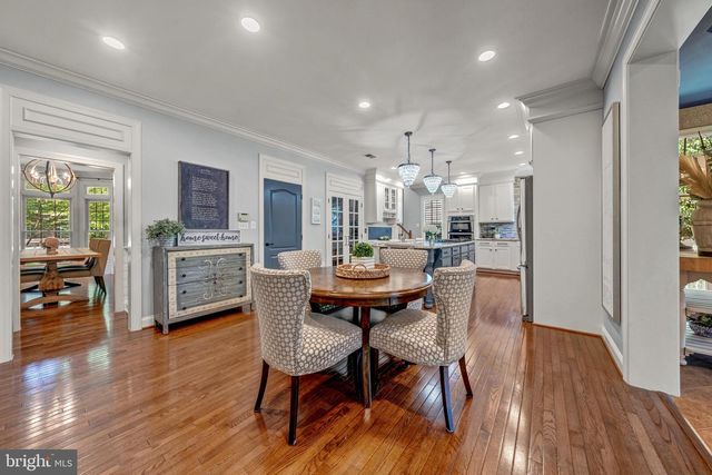 24165 SPRING MEADOW CIR, Aldie, VA 20105