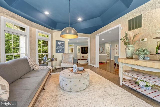 24165 SPRING MEADOW CIR, Aldie, VA 20105