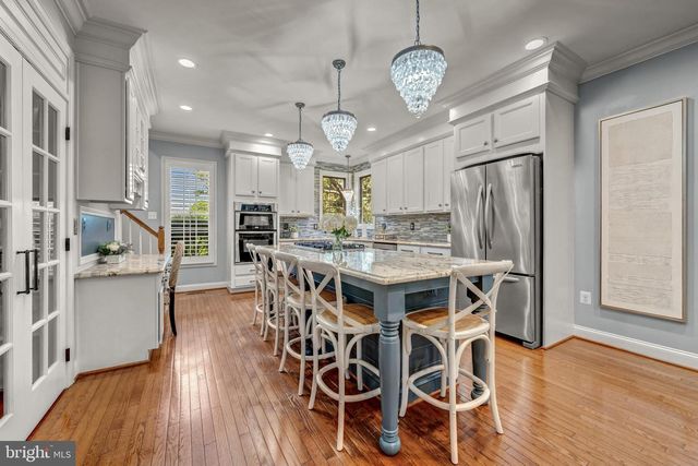 24165 SPRING MEADOW CIR, Aldie, VA 20105