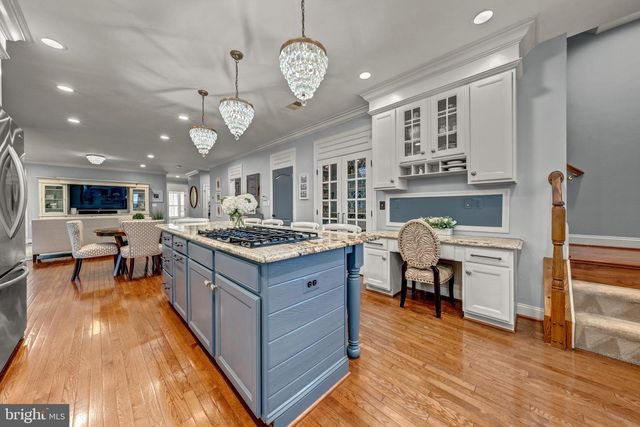 24165 SPRING MEADOW CIR, Aldie, VA 20105