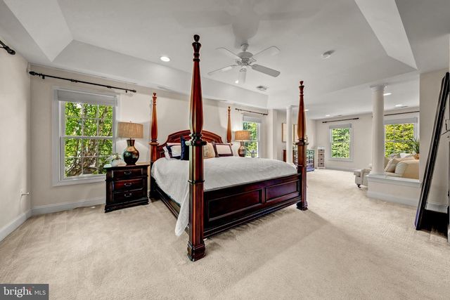 24165 SPRING MEADOW CIR, Aldie, VA 20105