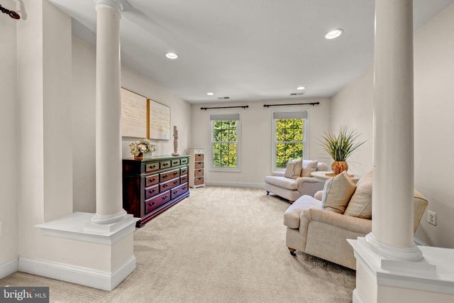 24165 SPRING MEADOW CIR, Aldie, VA 20105