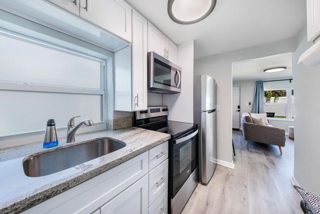719 SW 2nd Court, Delray Beach, FL 33444