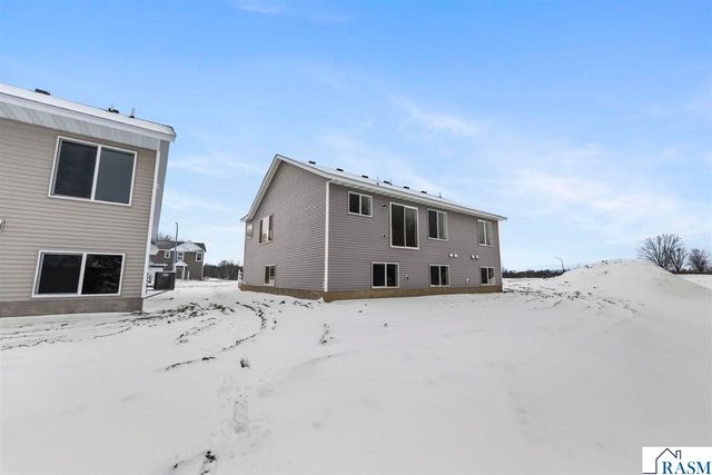 2257 Fairbanks Drive, North Mankato, MN 56003