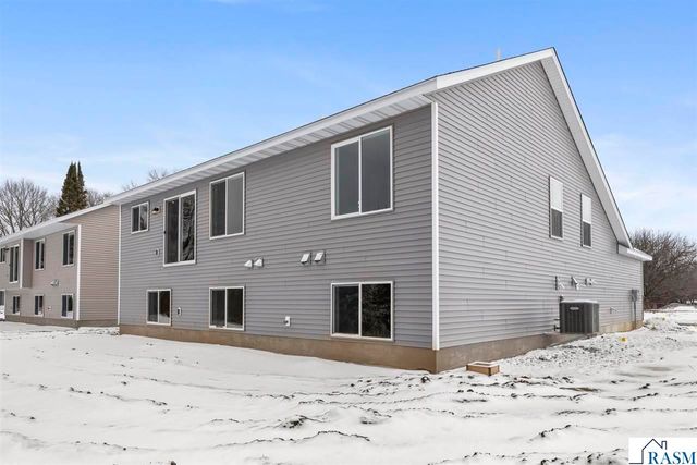 2257 Fairbanks Drive, North Mankato, MN 56003