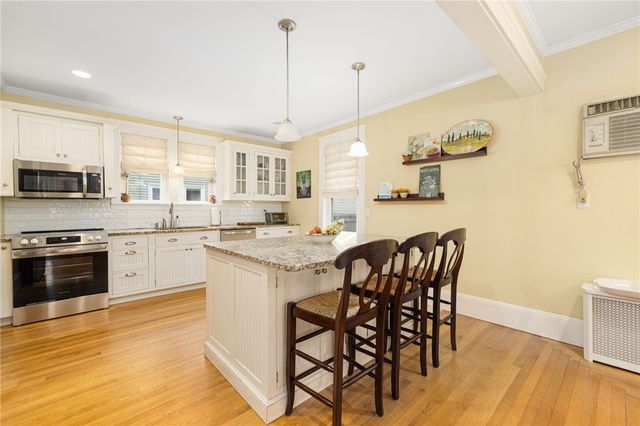 92 Nelson Street, Providence, RI 02908