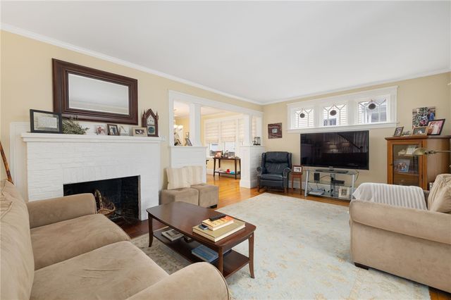 92 Nelson Street, Providence, RI 02908
