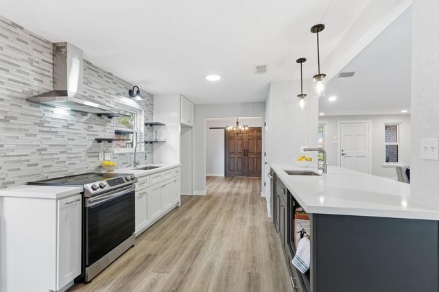 25511 Long Hill Lane, Spring, TX 77373