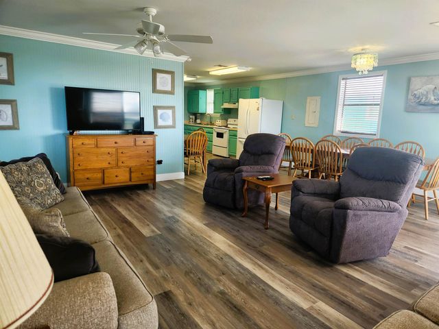 3483 Highway 1, Grand Isle, LA 70358