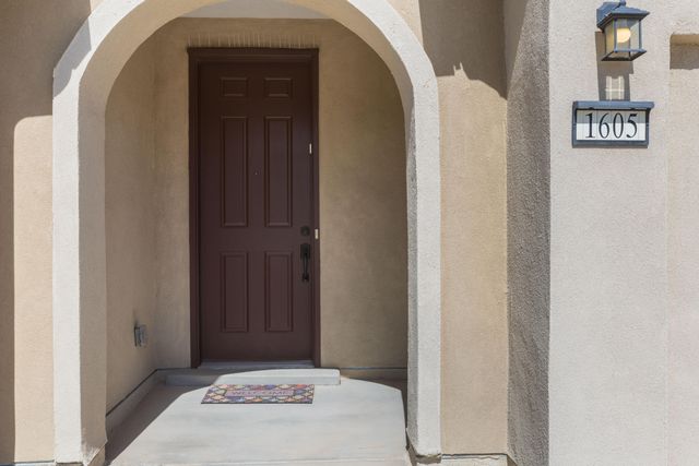 1605 Buffalo Brook Way NW, Albuquerque, NM 87120