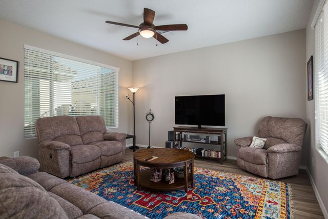 1605 Buffalo Brook Way NW, Albuquerque, NM 87120