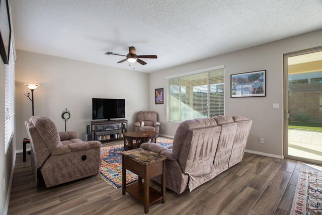 1605 Buffalo Brook Way NW, Albuquerque, NM 87120