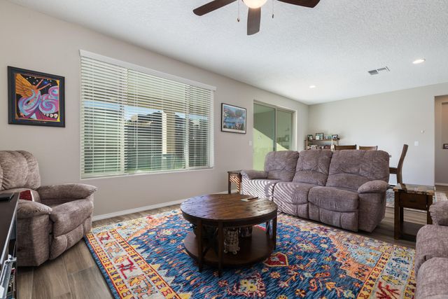 1605 Buffalo Brook Way NW, Albuquerque, NM 87120