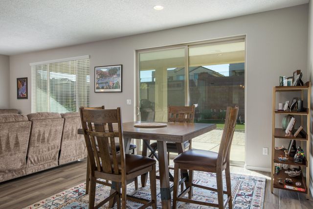 1605 Buffalo Brook Way NW, Albuquerque, NM 87120