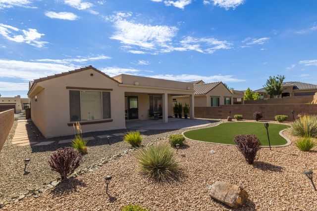 1605 Buffalo Brook Way NW, Albuquerque, NM 87120