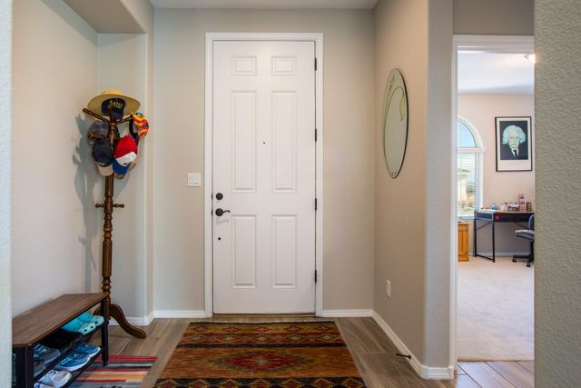 1605 Buffalo Brook Way NW, Albuquerque, NM 87120