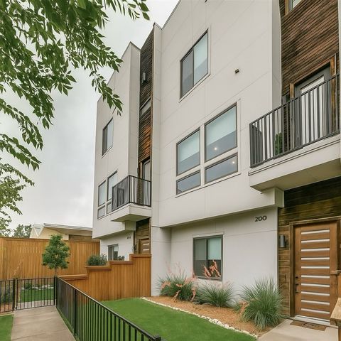 3816 Roseland Avenue C 200, Dallas, TX 75204