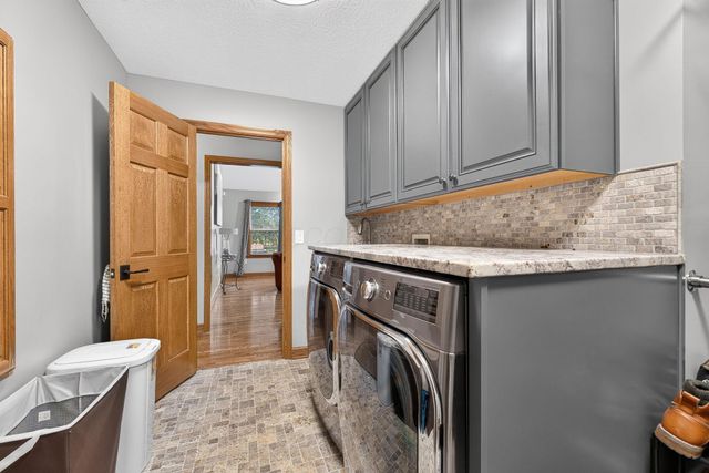 6655 Dietz Drive, Canal Winchester, OH 43110