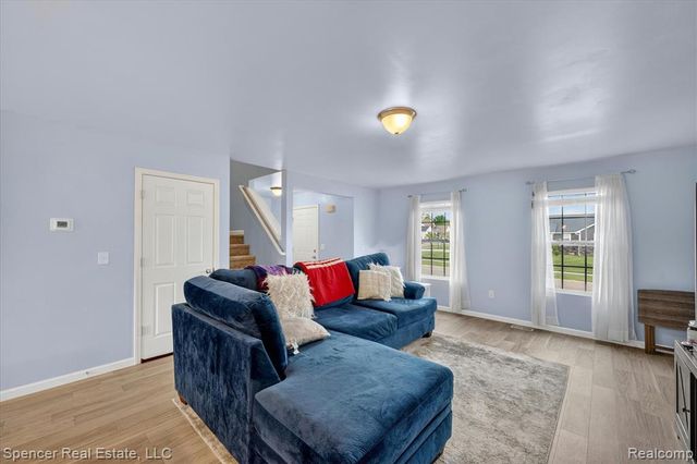 1110 Lancaster Street, Lapeer, MI 48446