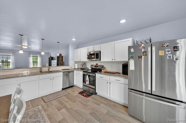 1110 Lancaster Street, Lapeer, MI 48446