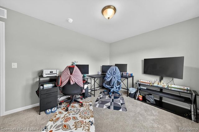 1110 Lancaster Street, Lapeer, MI 48446