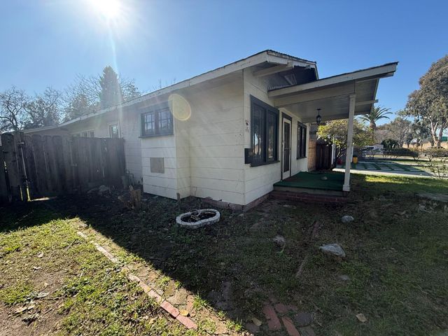 1490 Davis Street, San Jose, CA 95126