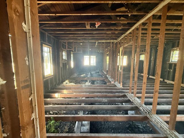 1490 Davis Street, San Jose, CA 95126