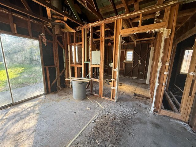 1490 Davis Street, San Jose, CA 95126