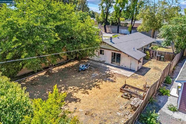 1490 Davis Street, San Jose, CA 95126