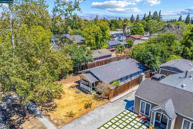 1490 Davis Street, San Jose, CA 95126