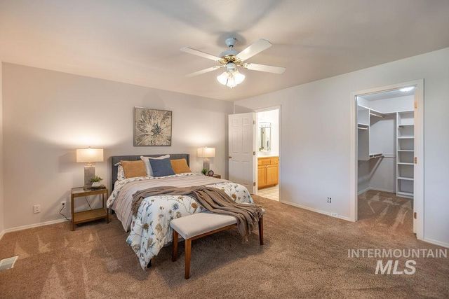 1859 S Labrador, Meridian, ID 83642
