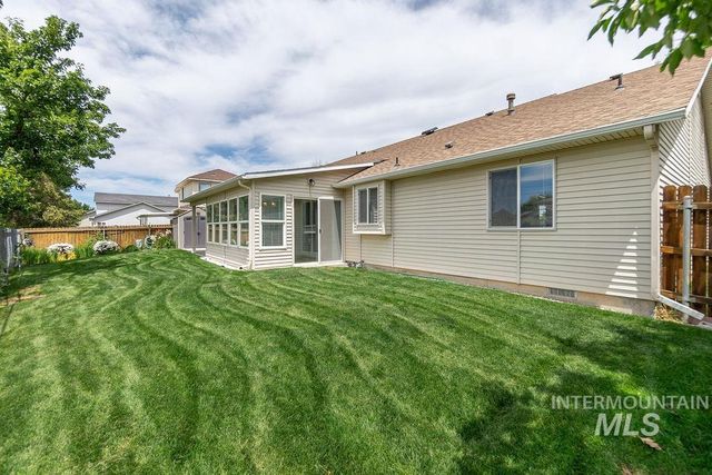 1859 S Labrador, Meridian, ID 83642