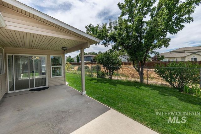 1859 S Labrador, Meridian, ID 83642