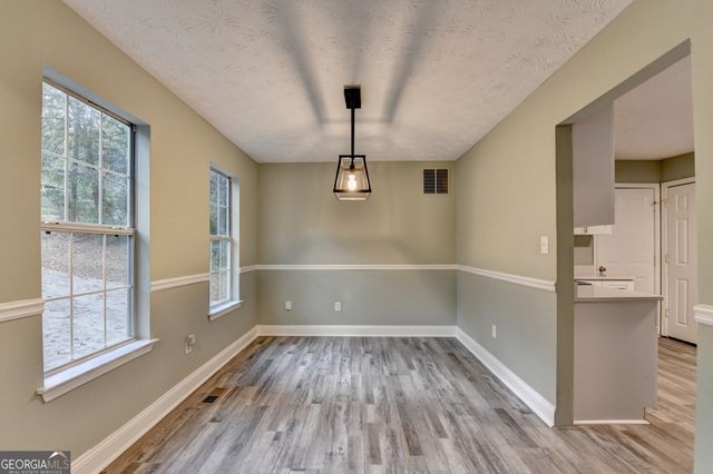 3948 Old Lantern Drive, Lithonia, GA 30038