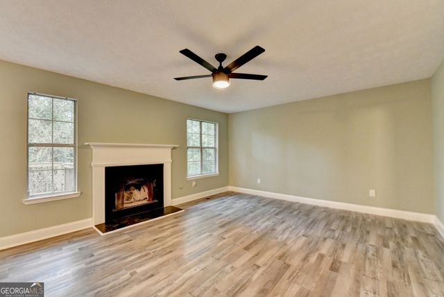 3948 Old Lantern Drive, Lithonia, GA 30038