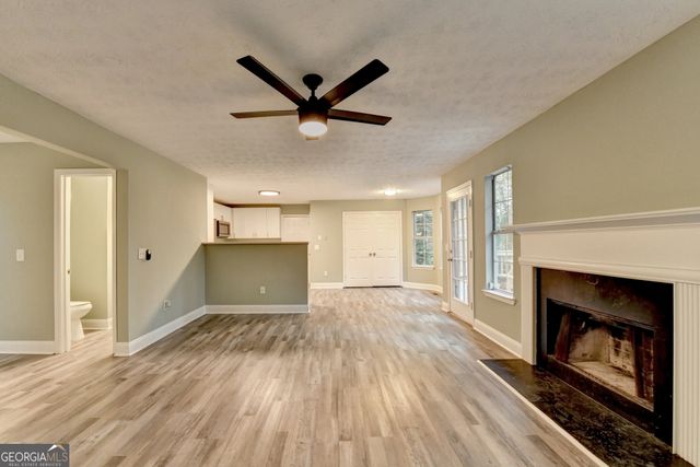 3948 Old Lantern Drive, Lithonia, GA 30038